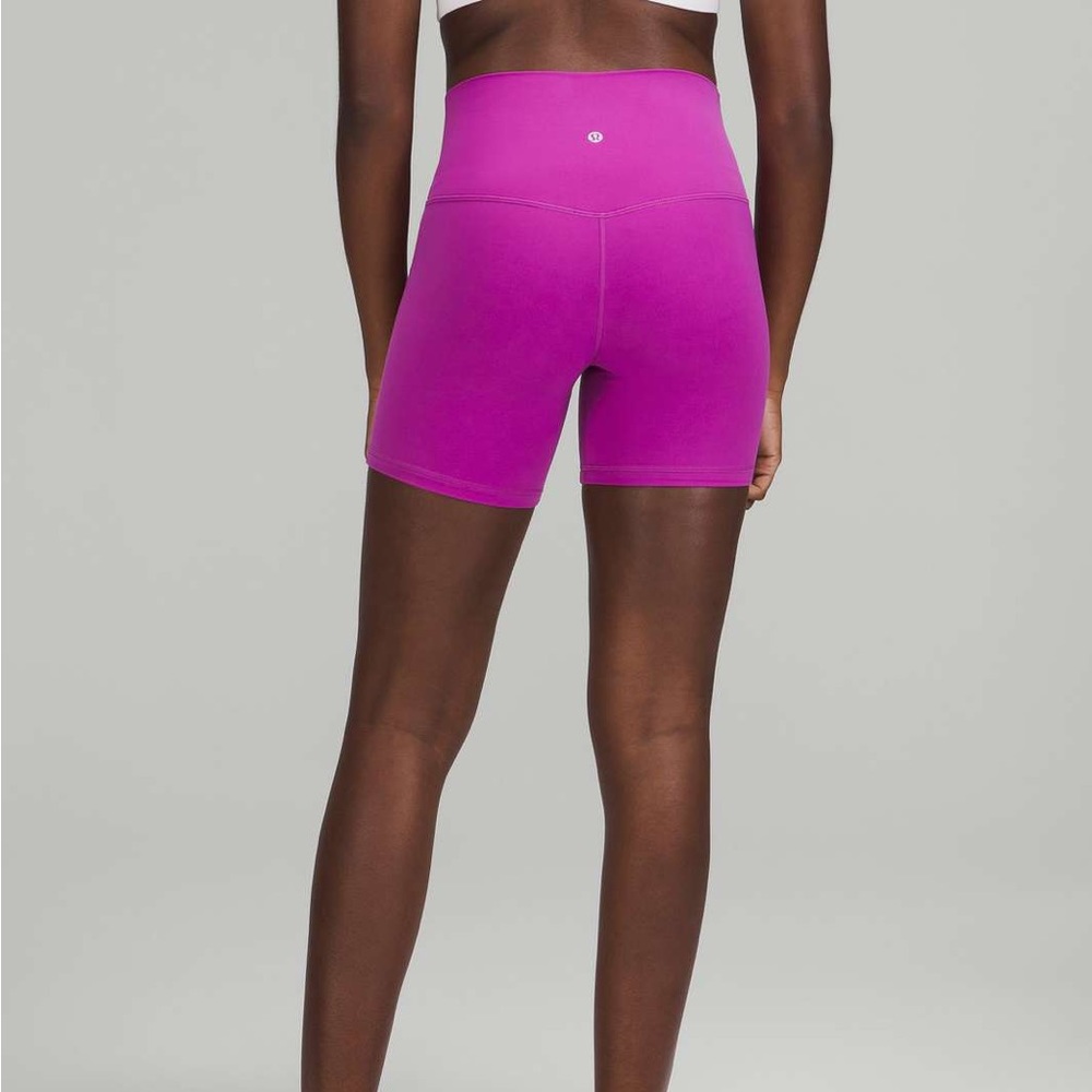 Lululemon 6” shorts